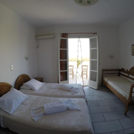 Birbas Hotel Agia Anna  Buitenkant foto