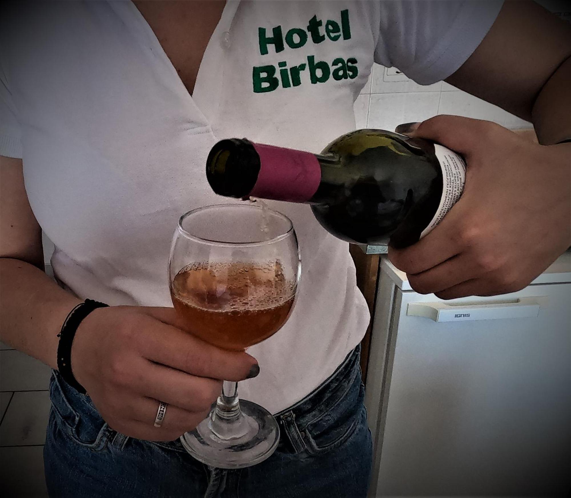 Birbas Hotel Agia Anna  Buitenkant foto